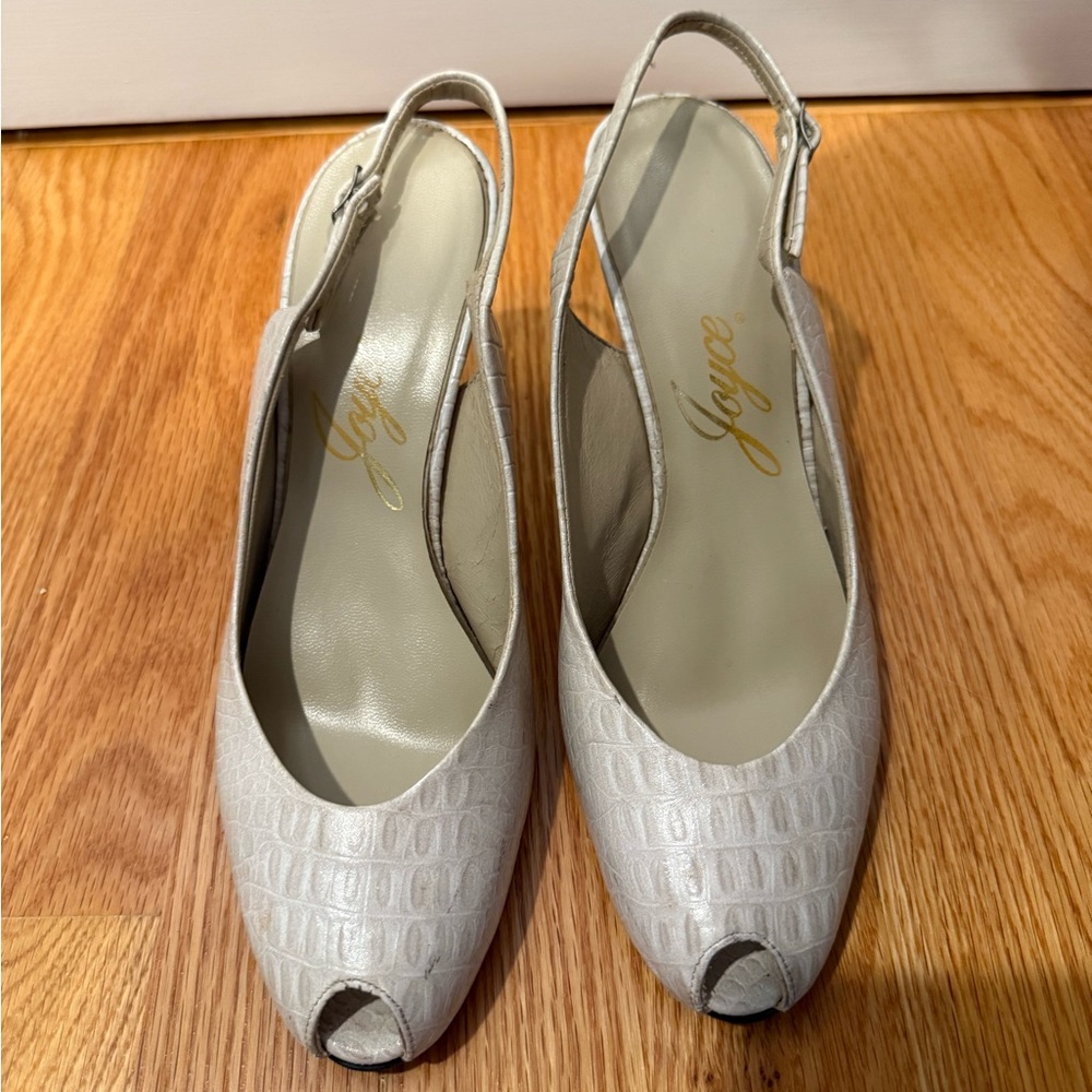 Joyce Women's Peep Toe Slingback Shoes Cream 7.5